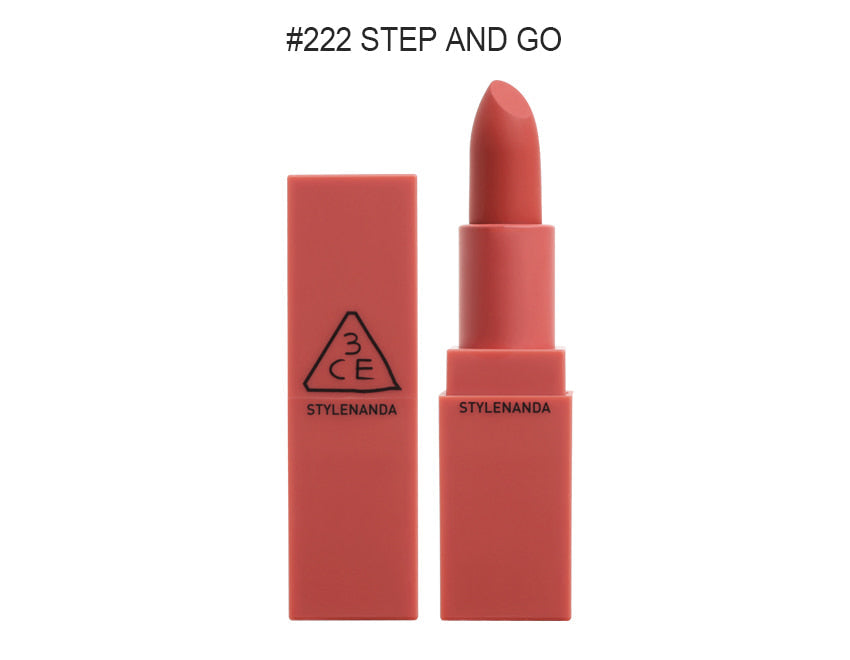 (($15.99)) 3CE Mood Recipe Matte Lip Color #222 Step And Go 3 CONCEPT EYES 霧面口紅辣椒紅-Exp. date: 2023.1.15