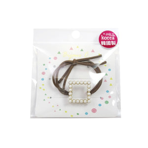 BIJOUX C Square Pearl Hair Ring (1pc)(Made in Korea) Bijoux C.韓製微甜珍珠方框髮束